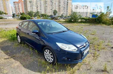 Хэтчбек Ford Focus 2012 в Киеве