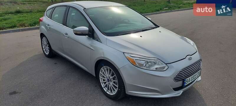 Хэтчбек Ford Focus 2013 в Кропивницком