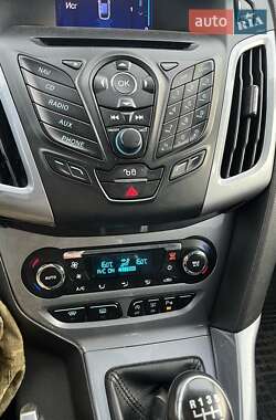 Универсал Ford Focus 2013 в 