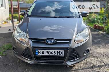 Хетчбек Ford Focus 2014 в Горохові