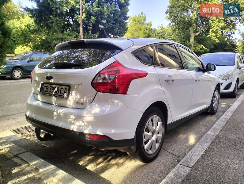 Хэтчбек Ford Focus 2013 в Чернигове