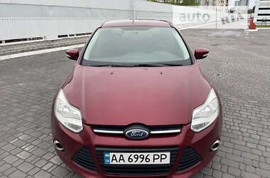Седан Ford Focus 2014 в Прилуках