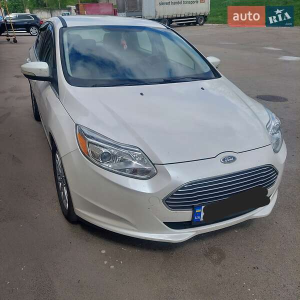 Хэтчбек Ford Focus 2012 в Запорожье