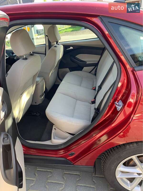 Седан Ford Focus 2015 в Лопатине фото 6 Седан Ford Focus 2015 в Лопатине