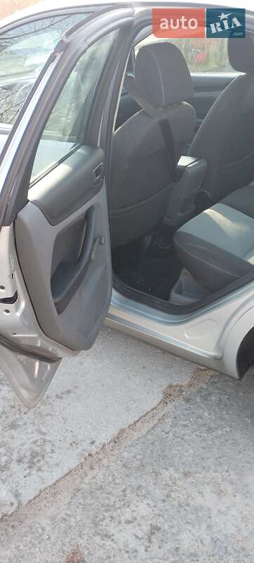 Седан Ford Focus 2008 в Киеве