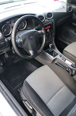 Хетчбек Ford Focus 2008 в 