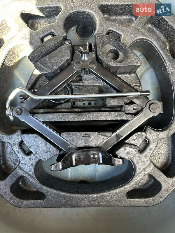 Хэтчбек Ford Focus 2007 в Львове