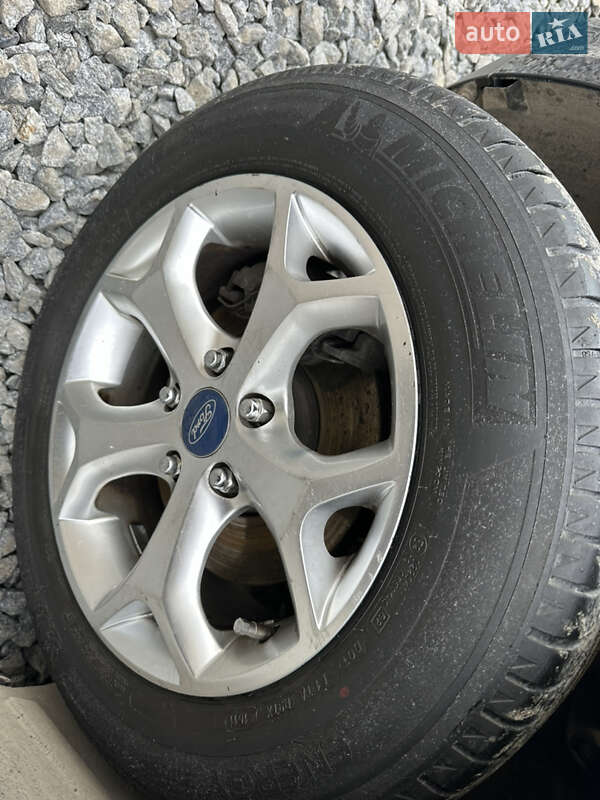 Хэтчбек Ford Focus 2007 в Львове