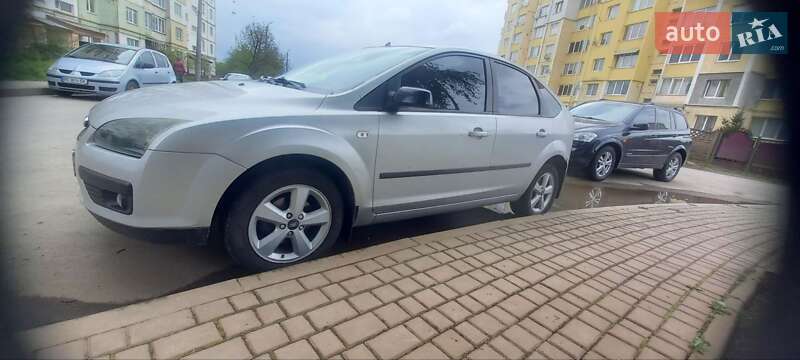 Хэтчбек Ford Focus 2007 в Коломые