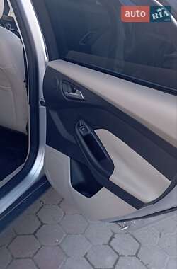 Хэтчбек Ford Focus 2015 в Звягеле