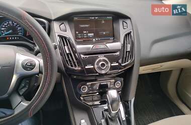 Хэтчбек Ford Focus 2014 в Тернополе