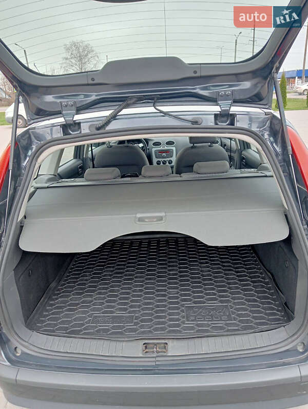 Универсал Ford Focus 2007 в Нововолынске
