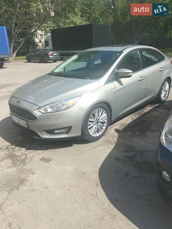 Седан Ford Focus 2016 в Киеве
