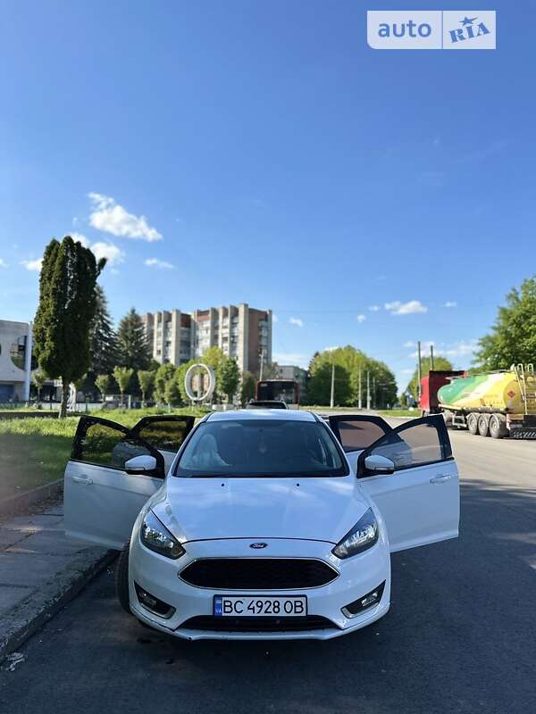 Седан Ford Focus 2015 в Львове фото 6 Седан Ford Focus 2015 в Львове