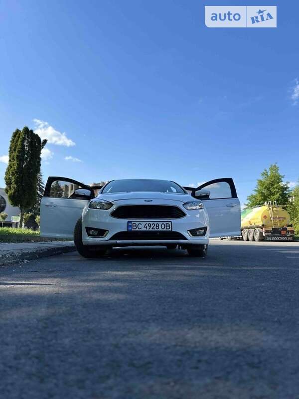 Седан Ford Focus 2015 в Львове фото 15 Седан Ford Focus 2015 в Львове