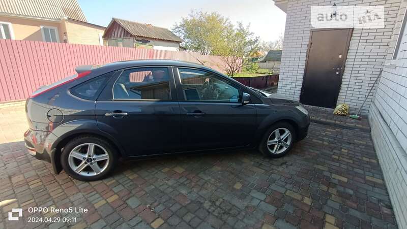 Хэтчбек Ford Focus 2011 в Нежине