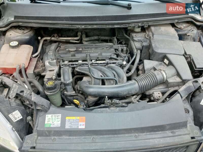 Універсал Ford Focus 2006 в Житомирі