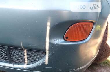 Хэтчбек Ford Focus 1998 в 