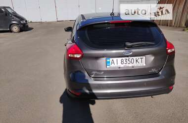 Хэтчбек Ford Focus 2015 в Киеве