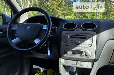 Седан Ford Focus 2008 в Львові