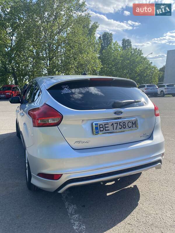 Хэтчбек Ford Focus 2014 в Южноукраинске