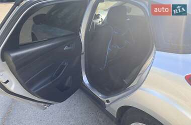 Хетчбек Ford Focus 2014 в Южноукраїнську