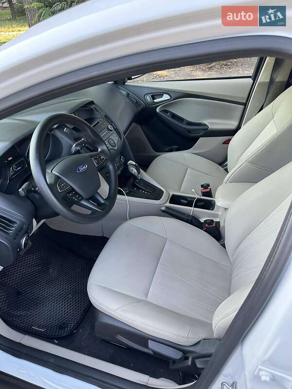 Хэтчбек Ford Focus 2016 в Черкассах фото 10 Хэтчбек Ford Focus 2016 в Черкассах
