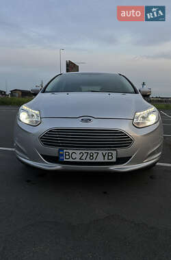 Хэтчбек Ford Focus 2012 в Львове