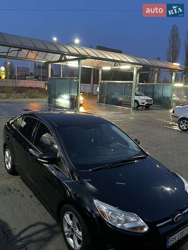 Седан Ford Focus 2013 в Вознесенске