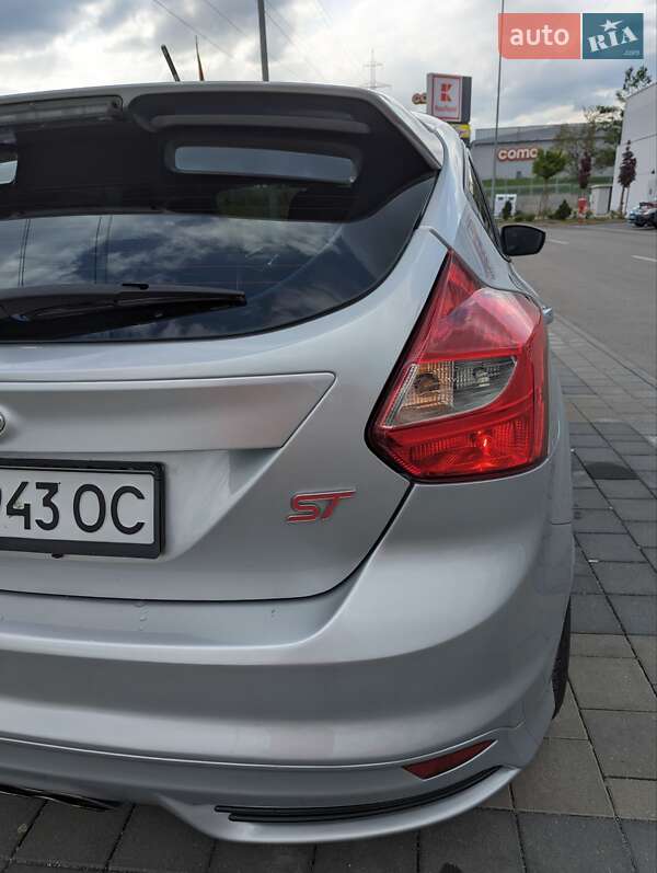 Хэтчбек Ford Focus 2013 в Измаиле