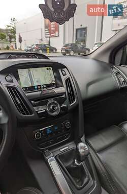 Хэтчбек Ford Focus 2013 в Измаиле