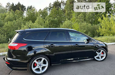 Універсал Ford Focus 2013 в Радивиліві