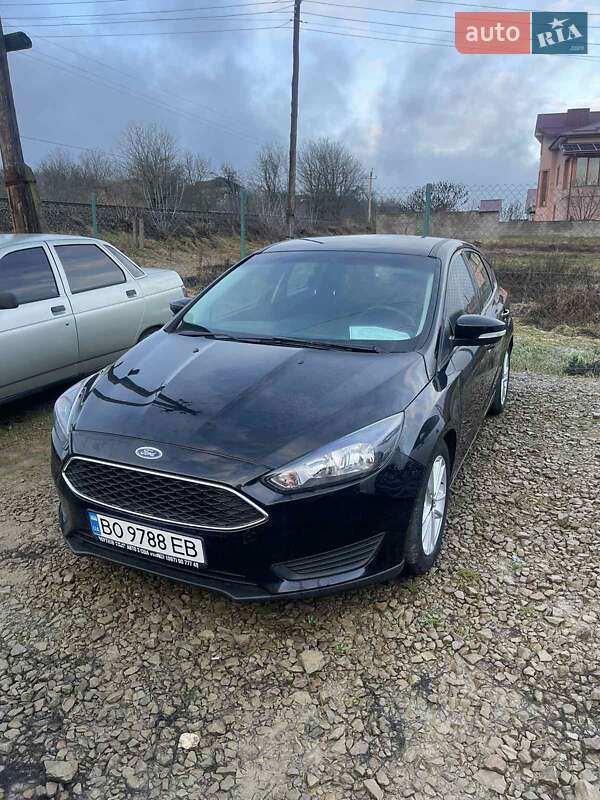 Хэтчбек Ford Focus 2015 в Ивано-Франковске
