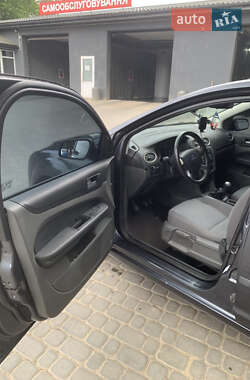 Седан Ford Focus 2007 в Баре