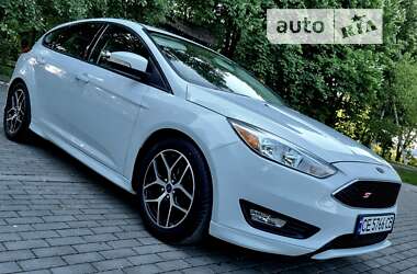 Хэтчбек Ford Focus 2015 в Черновцах