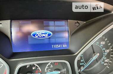 Хетчбек Ford Focus 2014 в Дніпрі