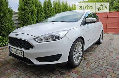 Хэтчбек Ford Focus 2017 в 