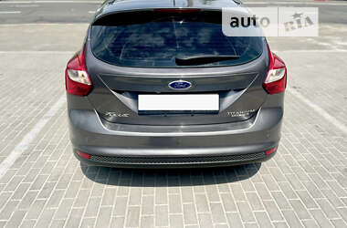 Хэтчбек Ford Focus 2013 в Киеве