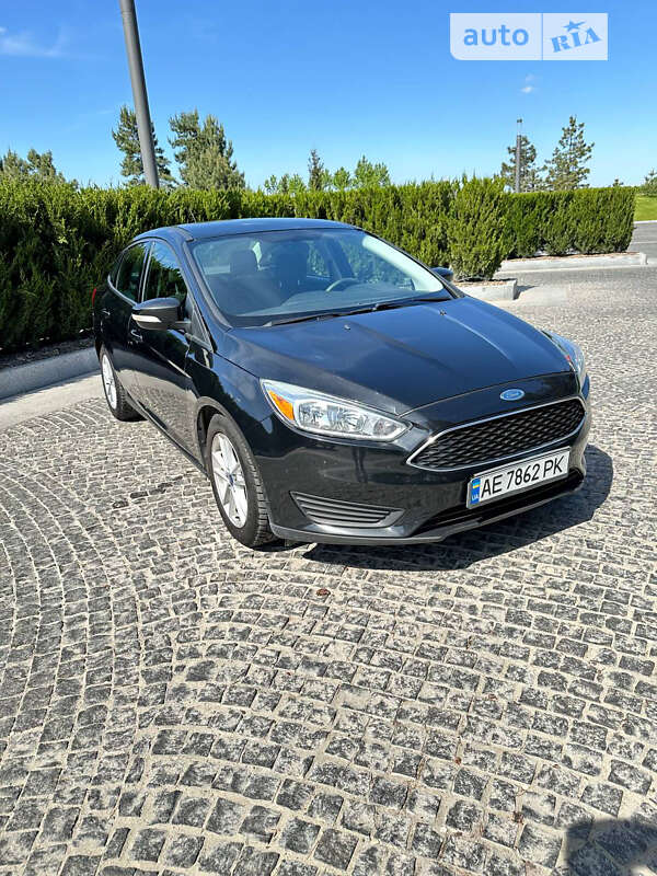 Седан Ford Focus 2015 в Днепре