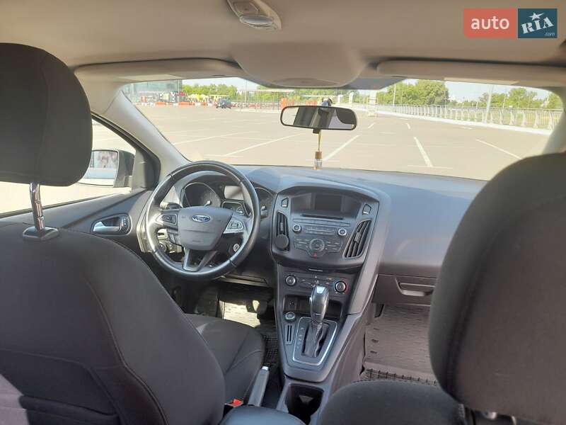 Седан Ford Focus 2015 в Києві