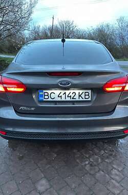 Седан Ford Focus 2015 в Буске