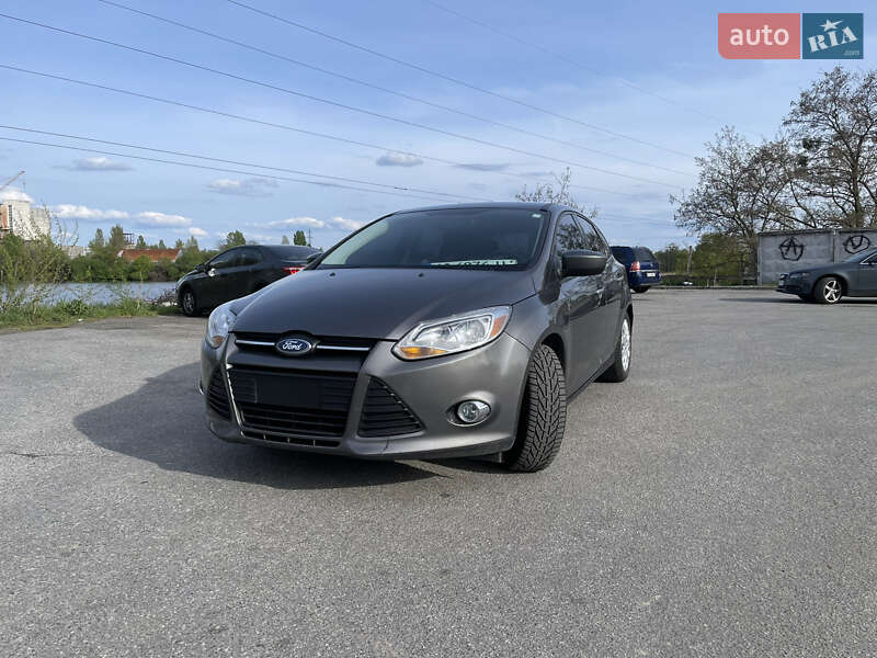 Ford Focus 2011