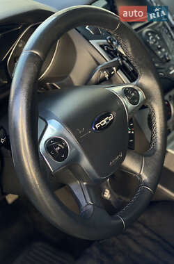 Универсал Ford Focus 2011 в 