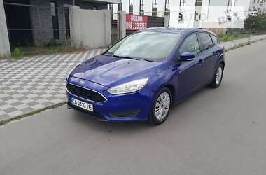 Хэтчбек Ford Focus 2015 в Киеве