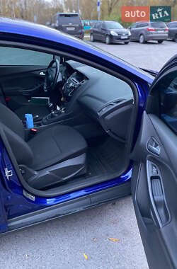 Хэтчбек Ford Focus 2017 в Чернигове