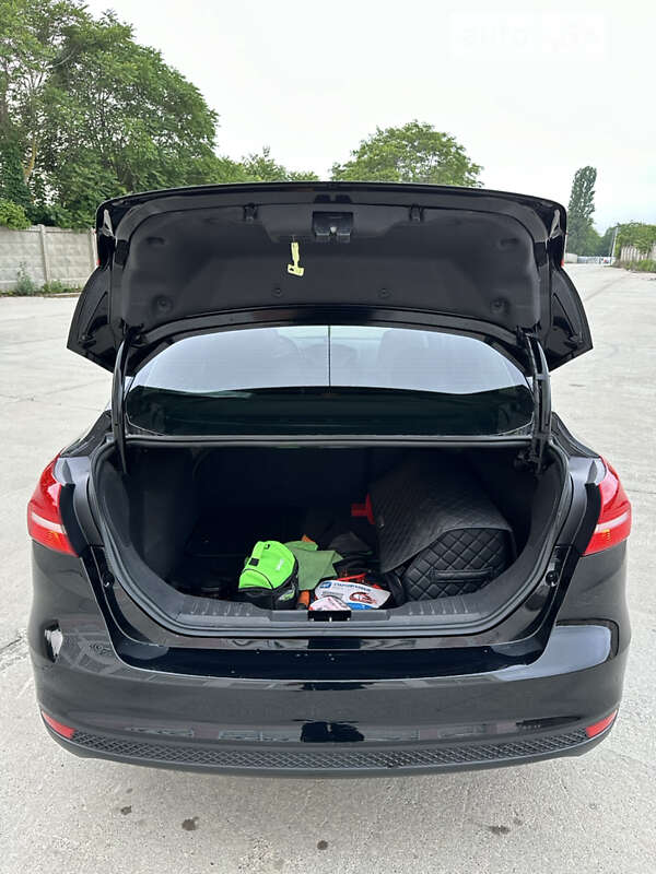 Седан Ford Focus 2018 в Одессе