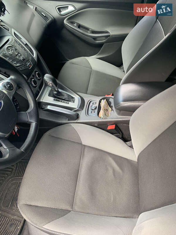 Седан Ford Focus 2012 в Киеве