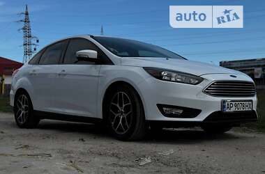 Седан Ford Focus 2017 в Вишневом