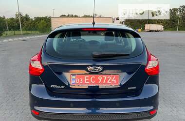 Хетчбек Ford Focus 2012 в Радивиліві