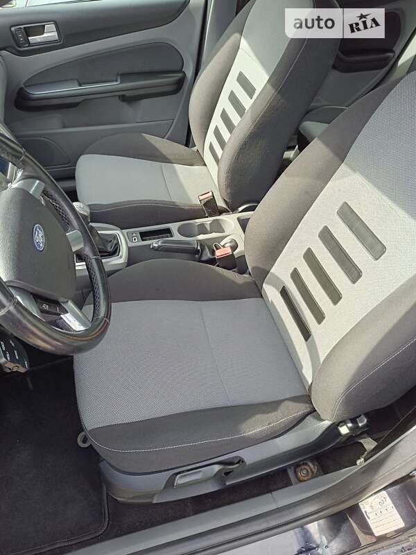 Універсал Ford Focus 2010 в Рівному